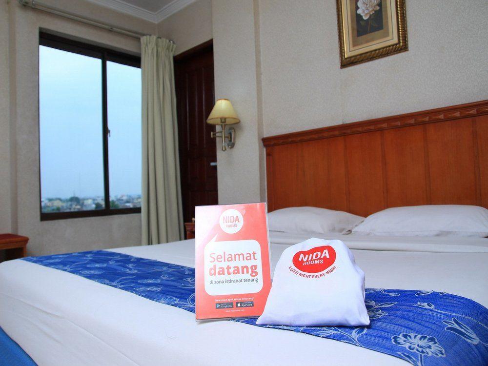 Antares Hotel Medan Exterior foto