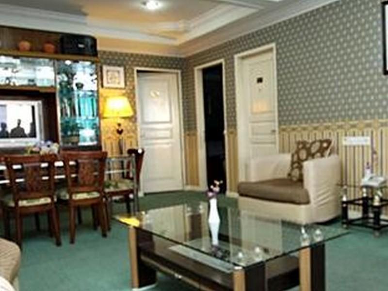 Antares Hotel Medan Exterior foto